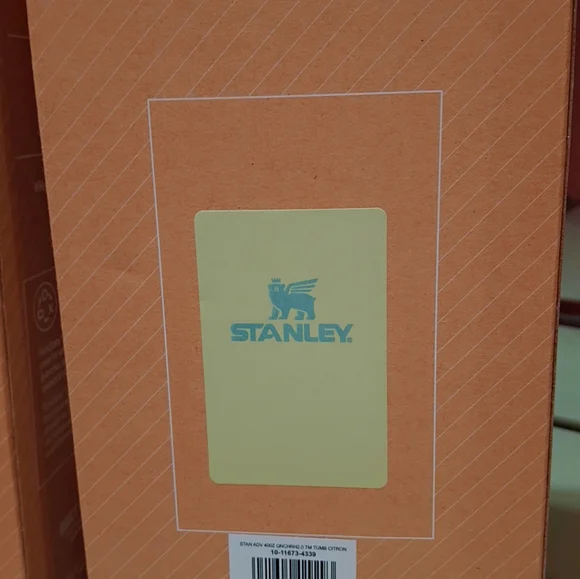 Stanley Quencher H2.0 Tumbler with Handle and Straw 40 oz | Flowstate 3-Position - Picture 2 of 2